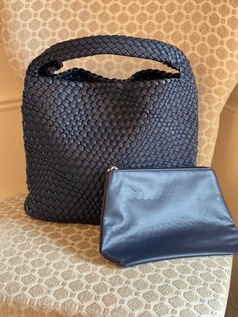 the-willow-large-woven-vegan-leather-tote-navy-babs+birdie-plain+plaid-2