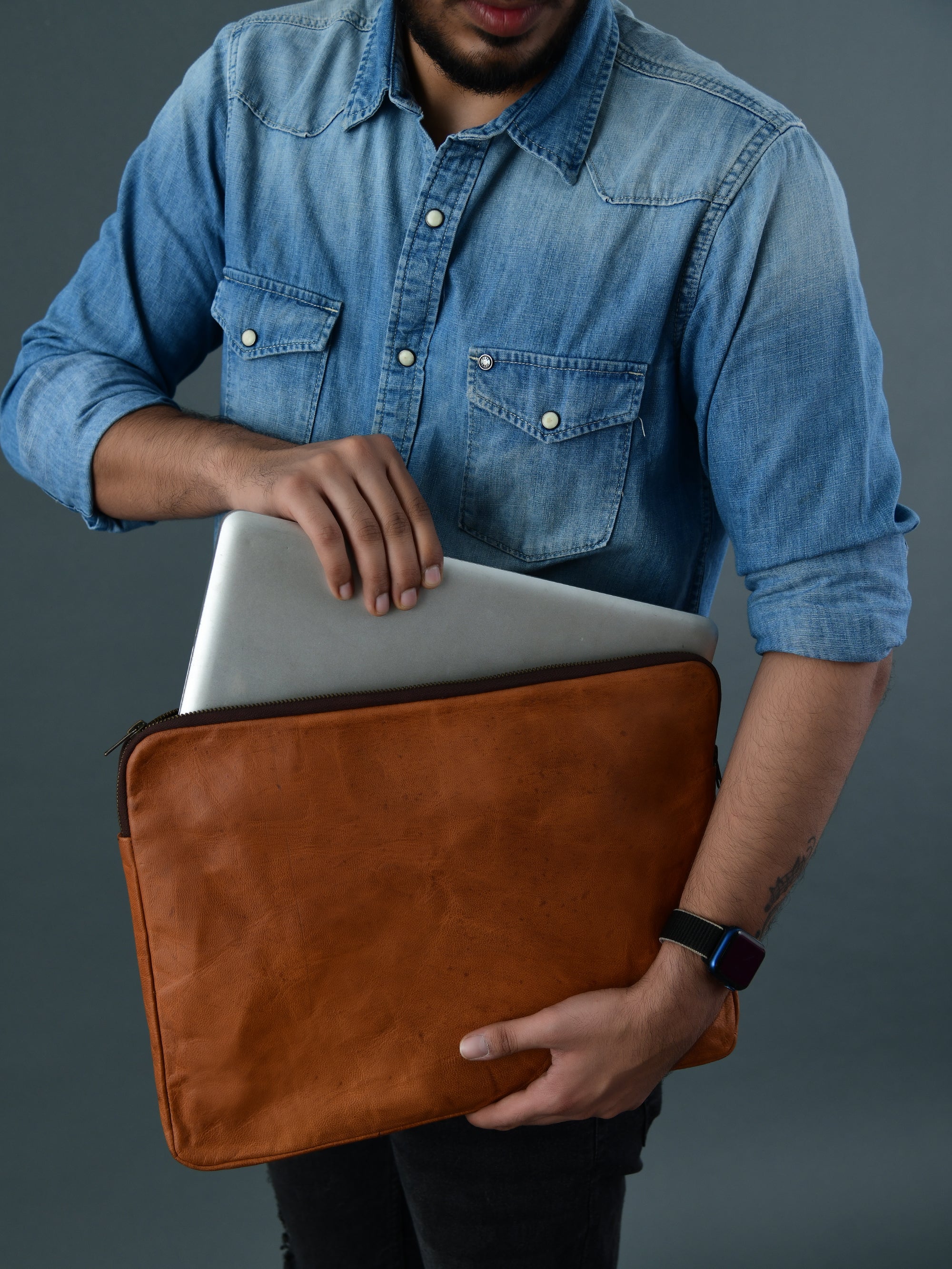Zento Laptop Sleeve - Tan Brown
