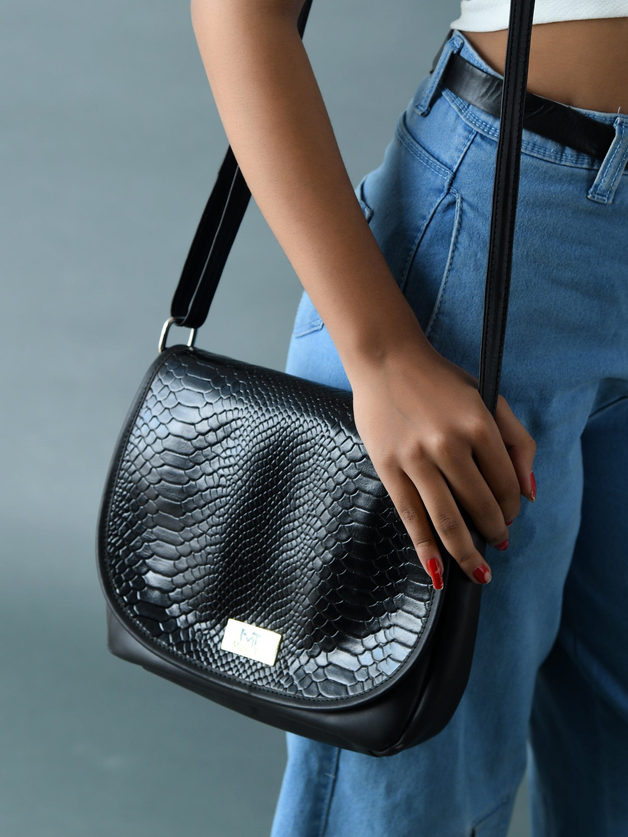 The Croco Satchel- Black