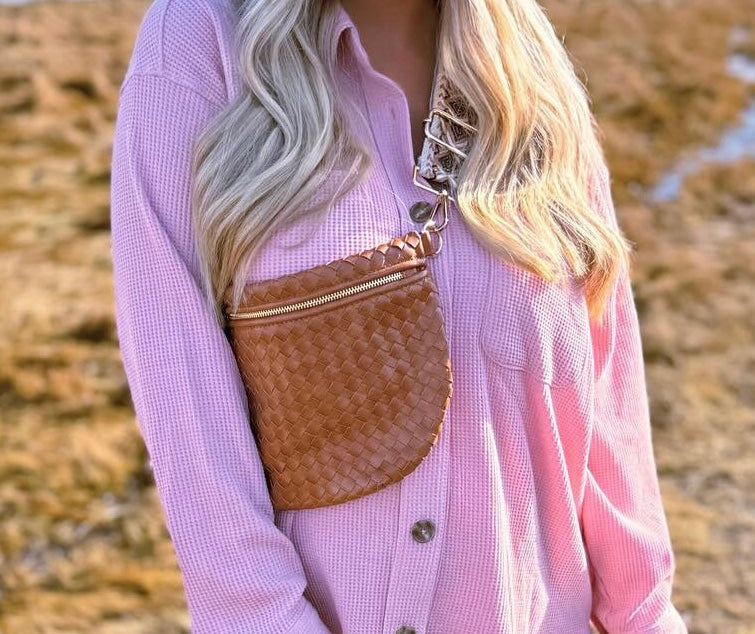 the-fiona-woven-bum-bag-babs+birdie-plain+plaid-2