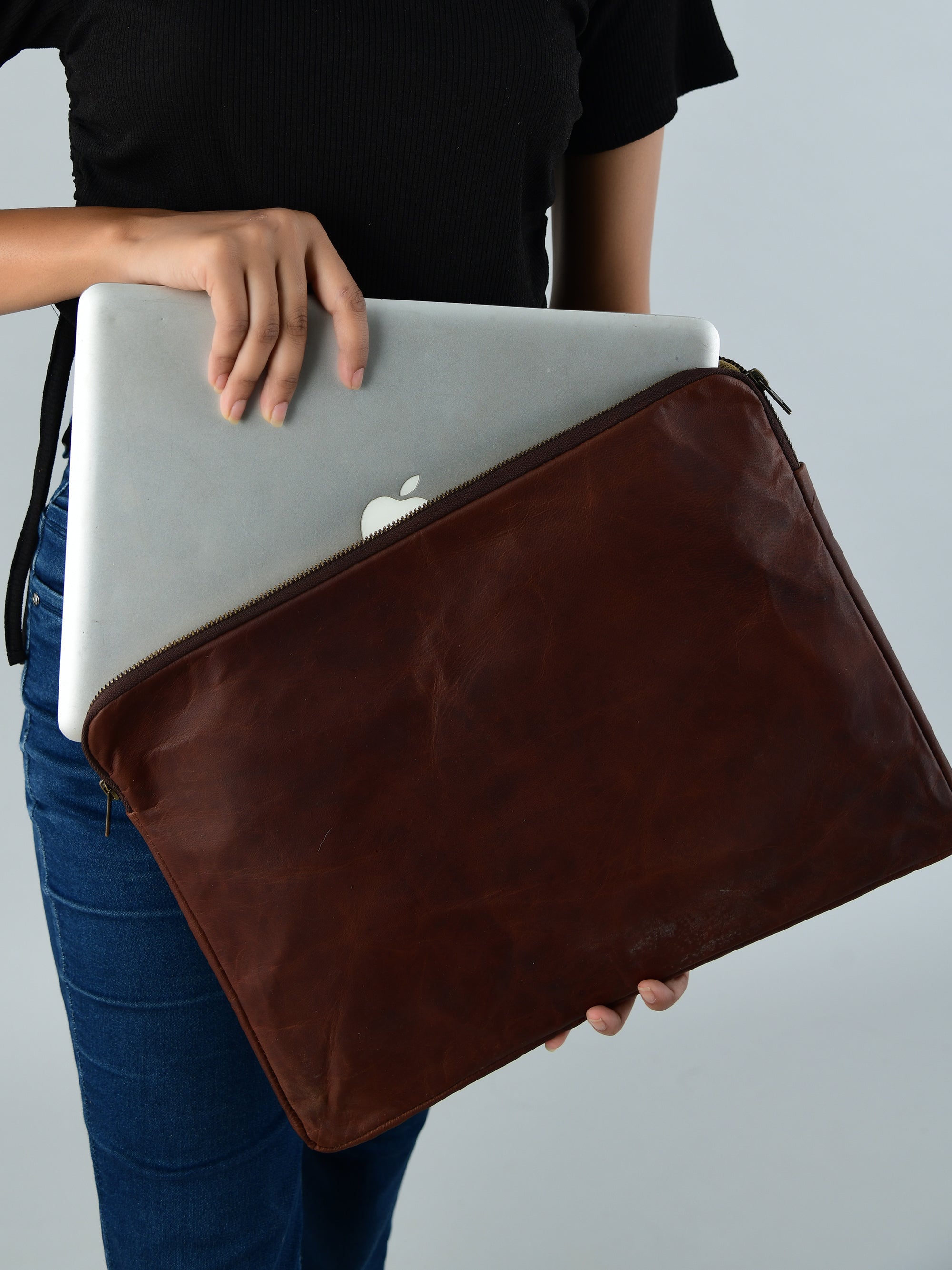 Zento Laptop Sleeve - Dark Brown
