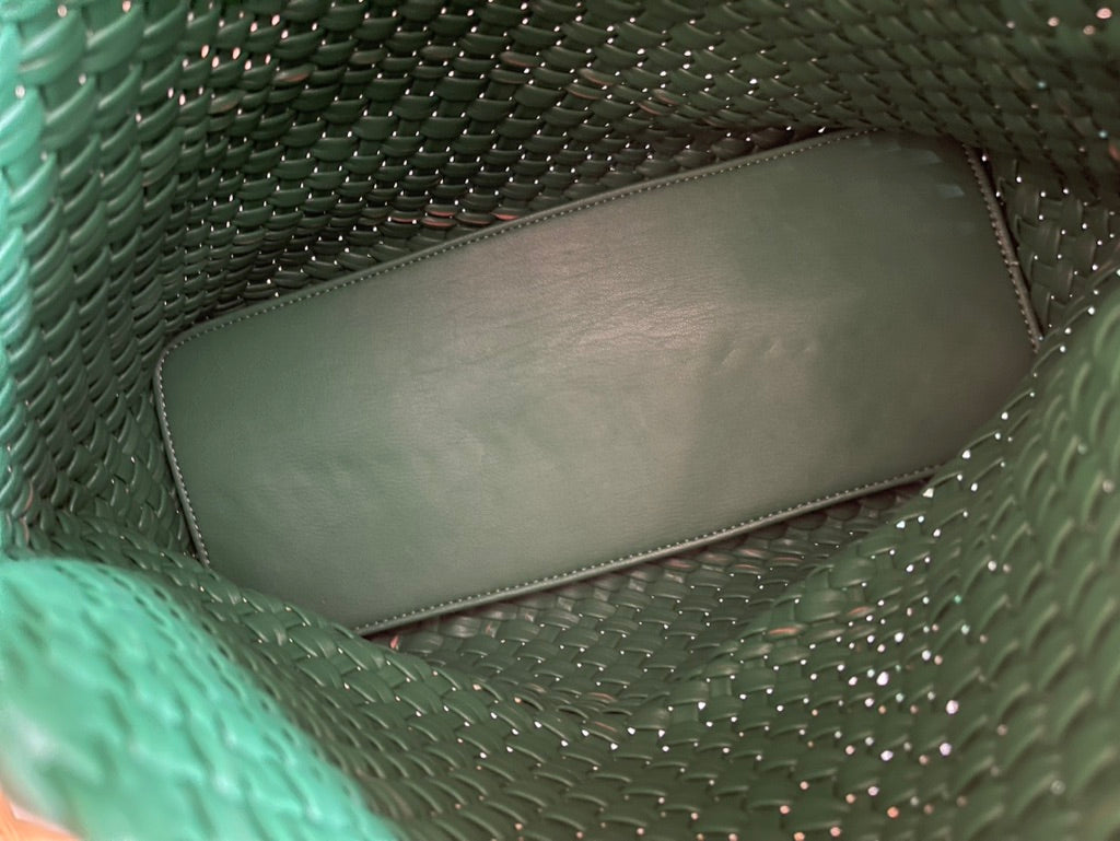 the-willow-large-woven-vegan-leather-tote-green-babs+birdie-plain+plaid-3