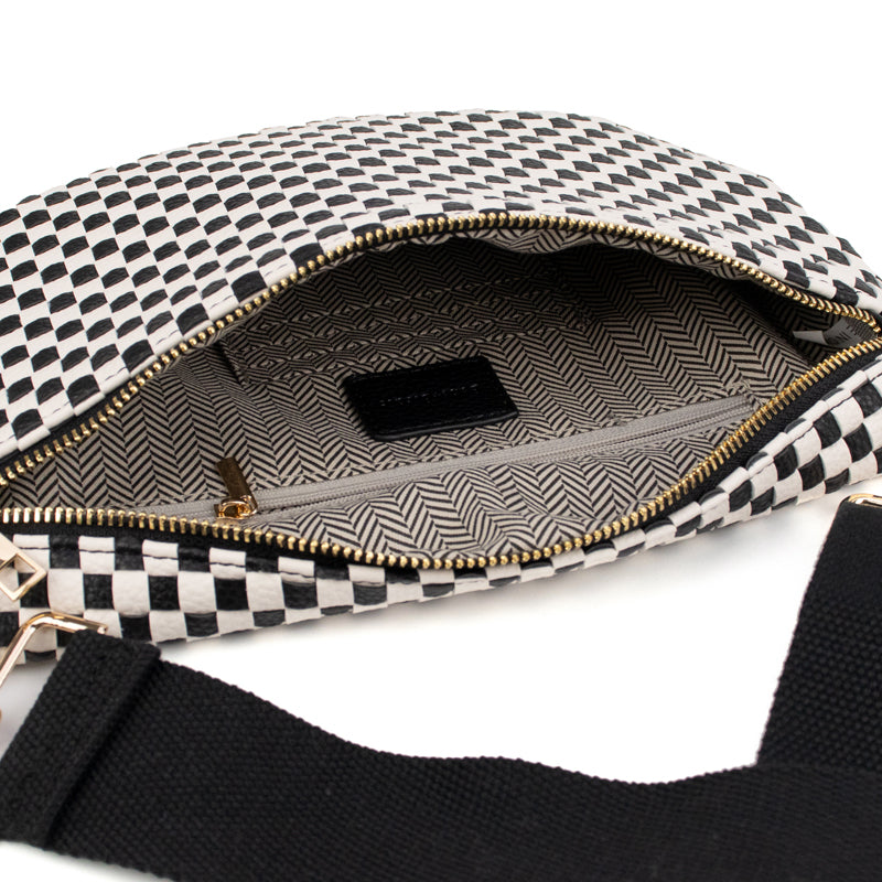 the-fiona-woven-bum-bag-babs+birdie-plain+plaid-5
