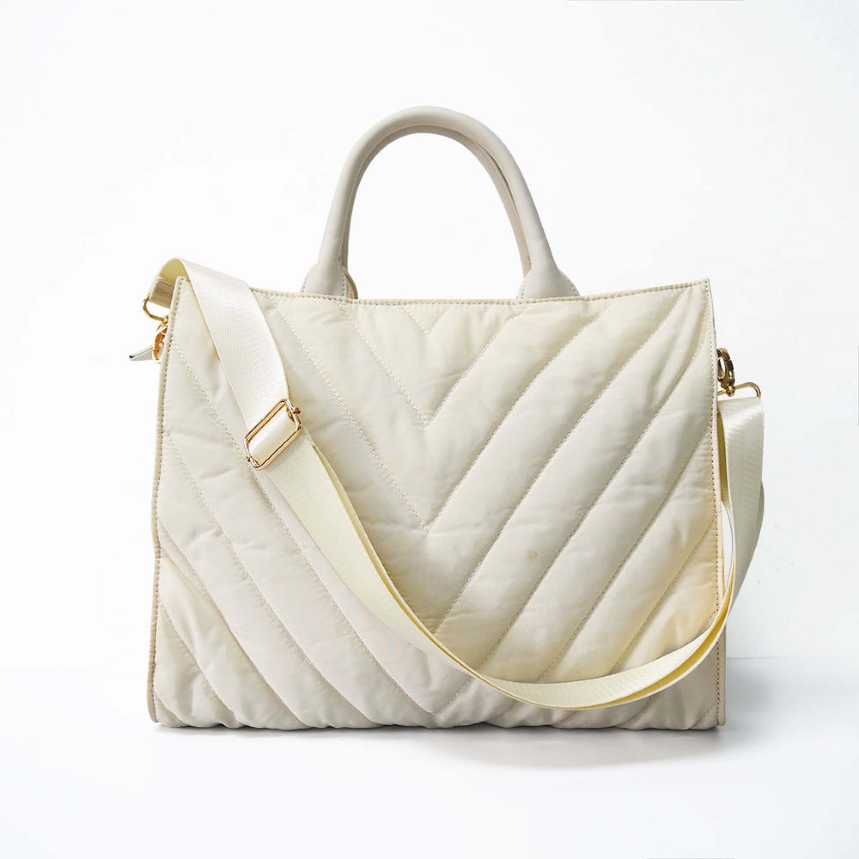 the-carmen-chevron-stripe-large-puffer-tote-babs+birdie-plain+plaid-9