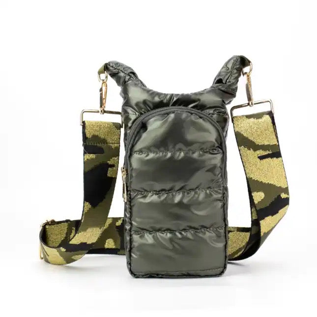 the-capri-tumbler-carrier-crossbody-babs+birdie-plain+plaid-10