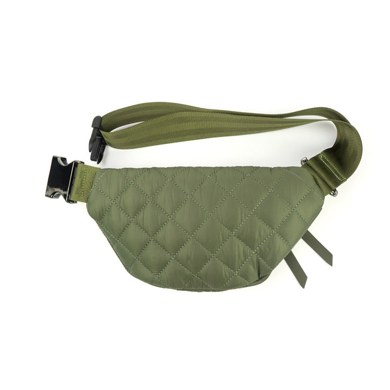 the-millie-puffer-sling-bag-babs+birdie-plain+plaid-12