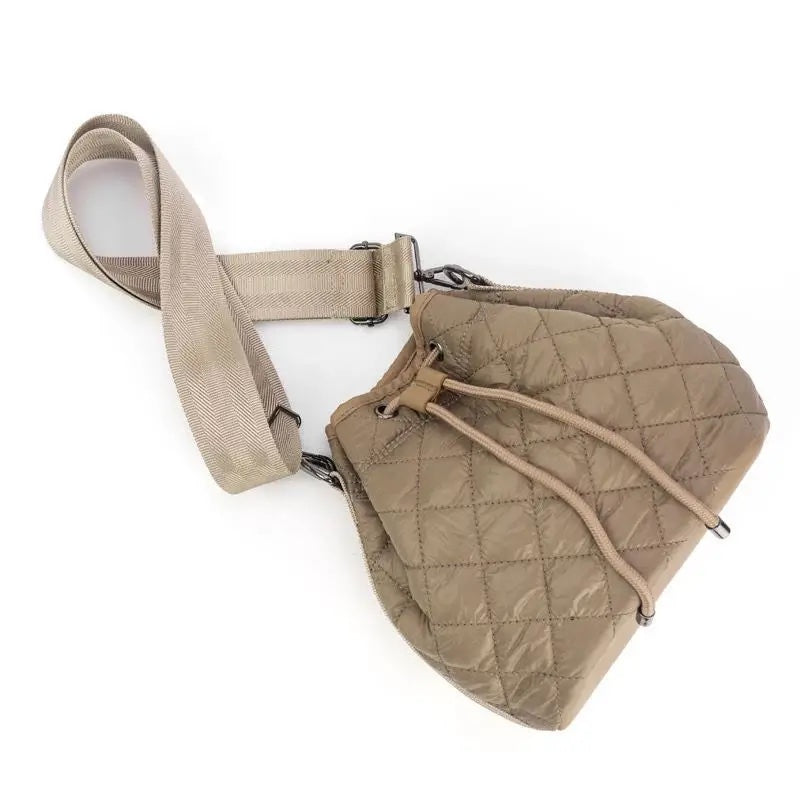 the-sutton-puffer-bucket-bag-3-color-options-babs+birdie-plain+plaid-1