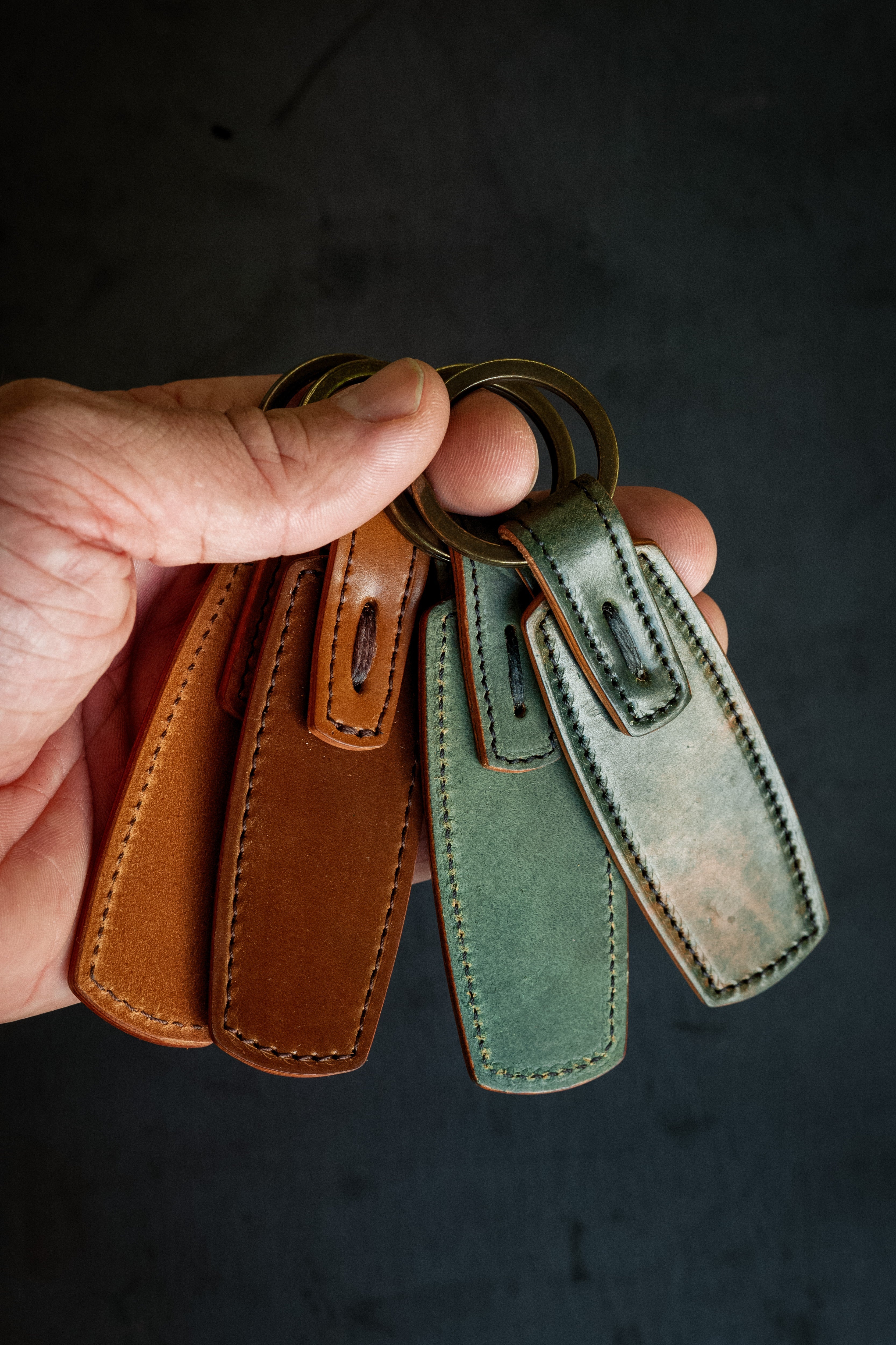 Rover Key Ring - Marbled Black Horween Shell Cordovan