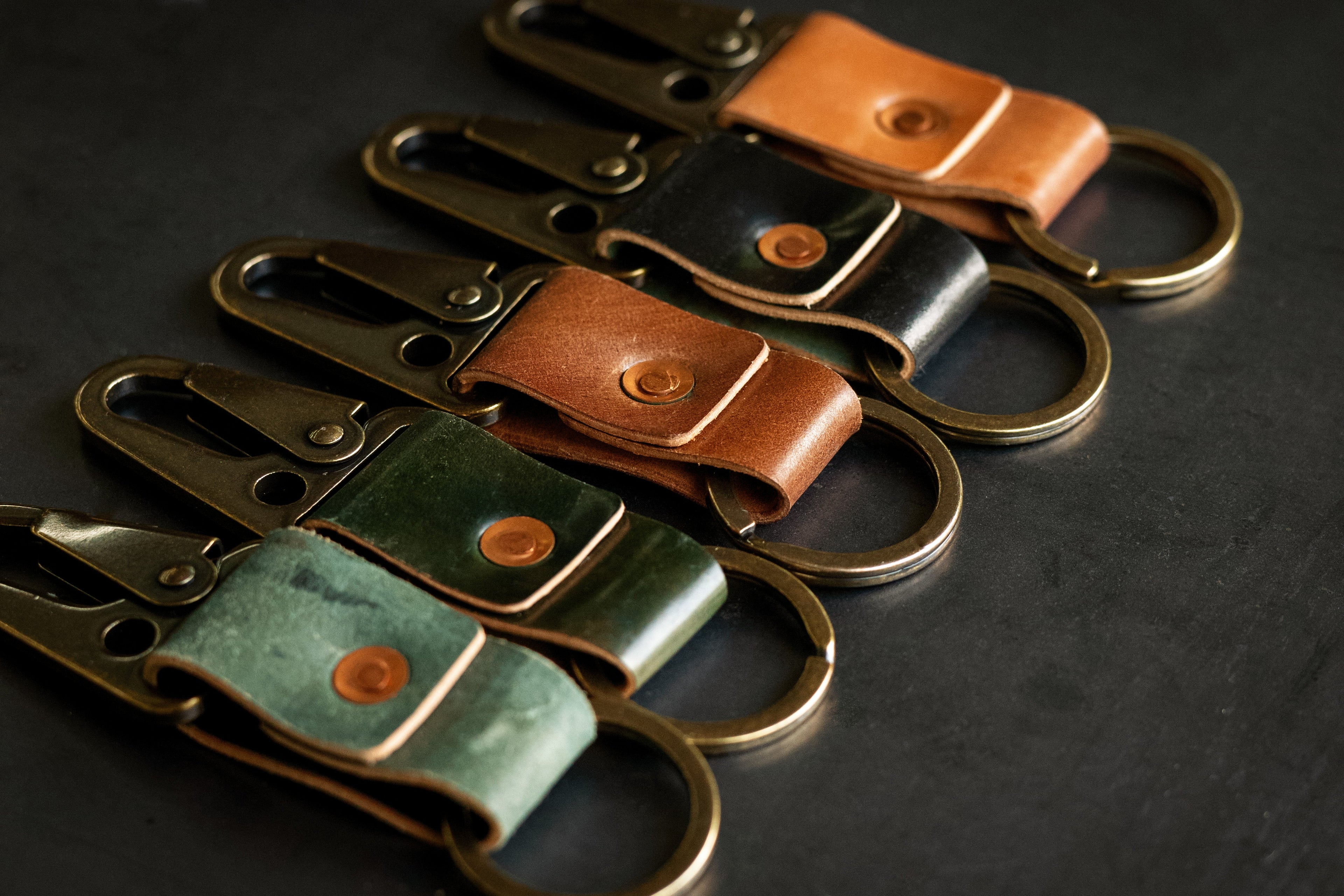 Key Clip - Natural Shell Cordovan